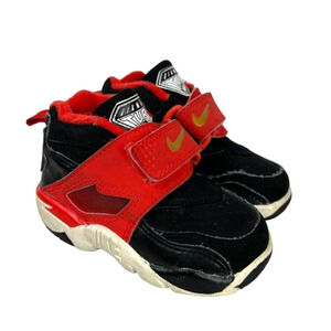 Nike Diamond Turf 2 Toddler Sneakers Size 5C